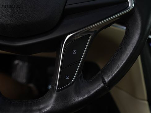 Used 2019 Cadillac XT5 Luxury AWD/4WD image 29
