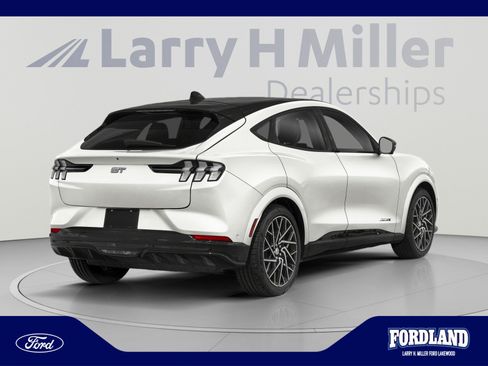 Used 2022 Ford Mustang Mach-E GT AWD/4WD image 2