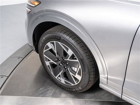 New 2026 Genesis Electrified GV70 image 12