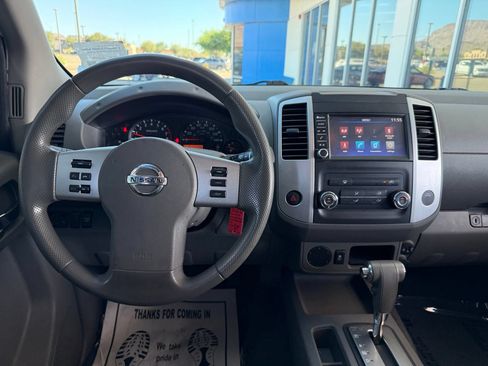 Used 2019 Nissan Frontier SV RWD image 15