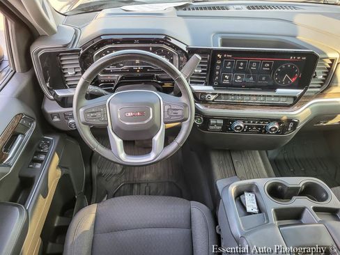 Used 2023 GMC Sierra 1500 Elevation w/ LPO, Elevation Black Package AWD/4WD image 13