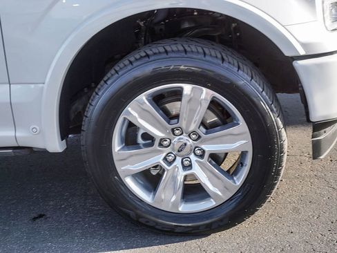 Used 2019 Ford F150 Platinum w/ Equipment Group 701A Luxury AWD/4WD image 10