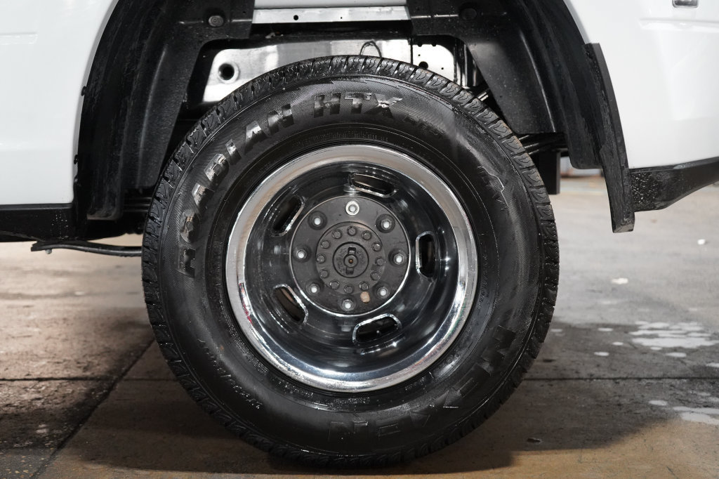 New 2027 RAM 3500 Tradesman AWD/4WD image 32