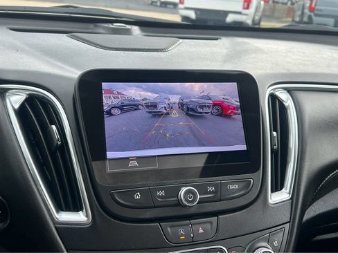 Used 2024 Chevrolet Malibu LT image 26