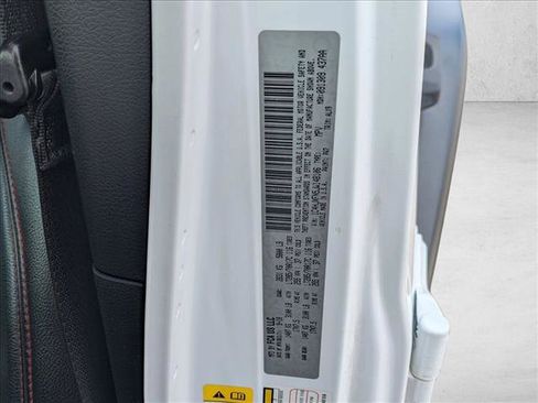 Used 2018 Jeep Wrangler Unlimited Rubicon image 23