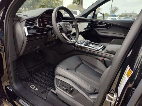 Certified 2025 Audi Q7 3.0T Premium Plus w/ Premium Plus Package AWD/4WD image 2
