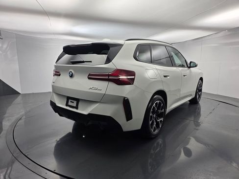 Used 2025 BMW X3 xDrive30i w/ M Sport Package AWD/4WD image 4