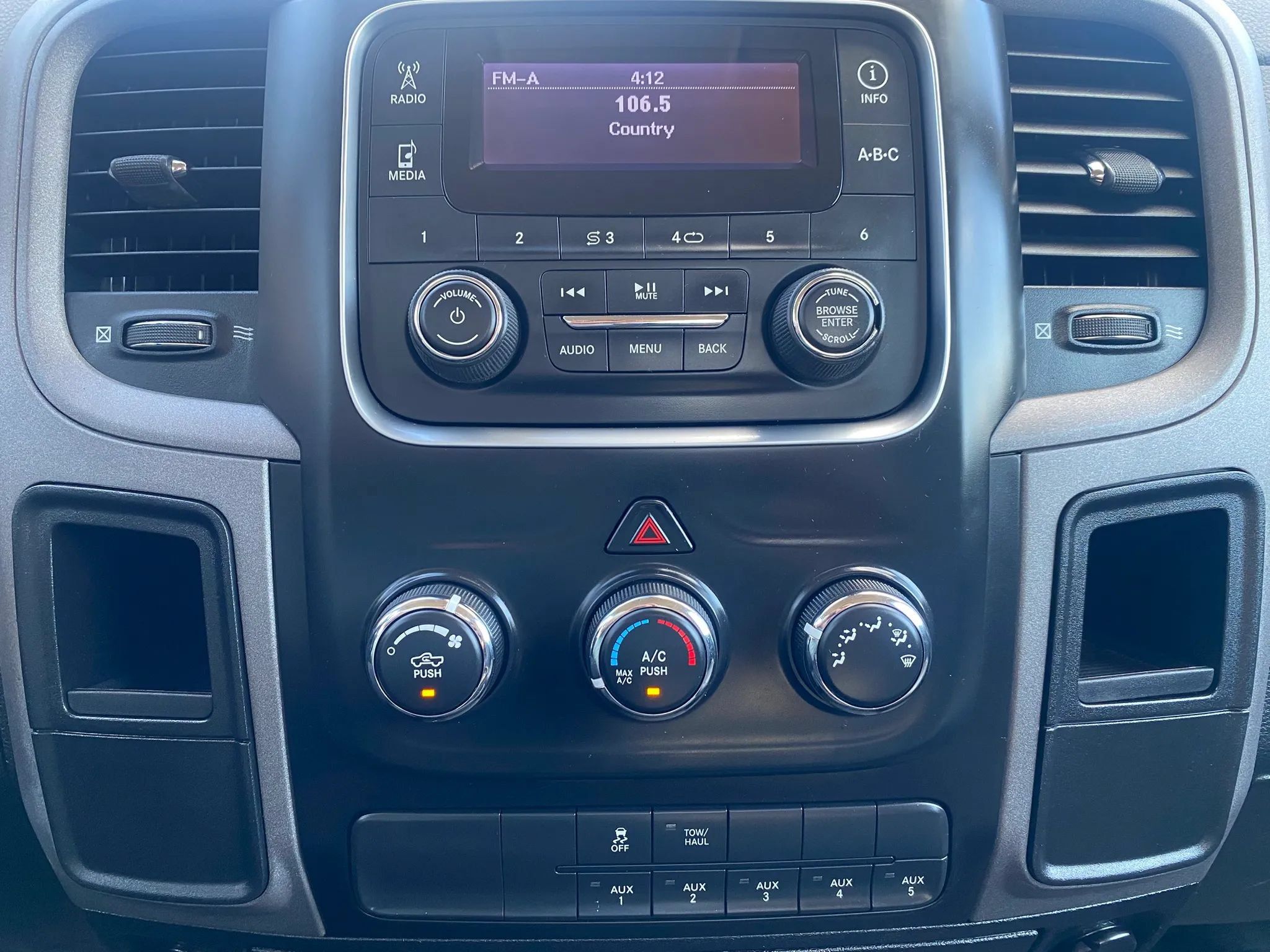 Used 2016 RAM 4500 Tradesman RWD image 13