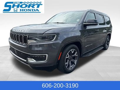 Used 2023 Jeep Wagoneer Series III w/ Preferred Equipment Group