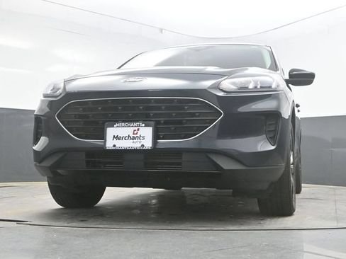 Used 2022 Ford Escape SE w/ SE Sport Appearance Package AWD/4WD image 39