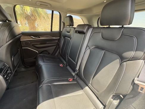 Used 2024 Jeep Grand Cherokee Limited 4xe AWD/4WD image 10