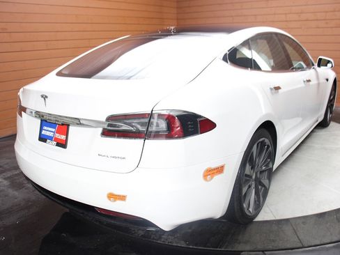Used 2020 Tesla Model S AWD image 20