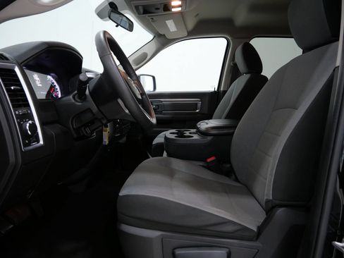 Used 2024 RAM 1500 Classic SLT AWD/4WD image 11
