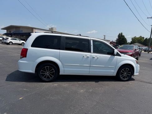 Used 2017 Dodge Grand Caravan GT FWD image 7