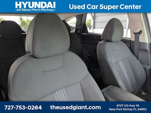 Certified 2022 Hyundai Tucson SEL w/ Convenience Package FWD image 6
