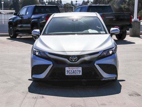 Used 2023 Toyota Camry SE w/ Convenience Package FWD image 2