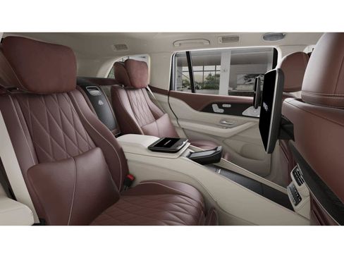 New 2026 Mercedes-Benz Maybach GLS 600 4MATIC image 4