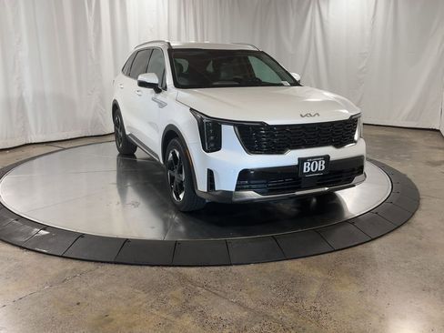New 2025 Kia Sorento EX image 4
