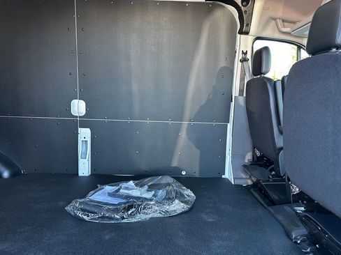 New 2026 Ford Transit 250 148 Medium Roof w/ Load Area Protection Package image 30