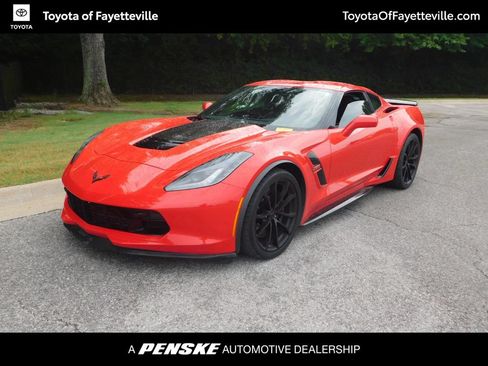 Used 2019 Chevrolet Corvette Grand Sport RWD image 1