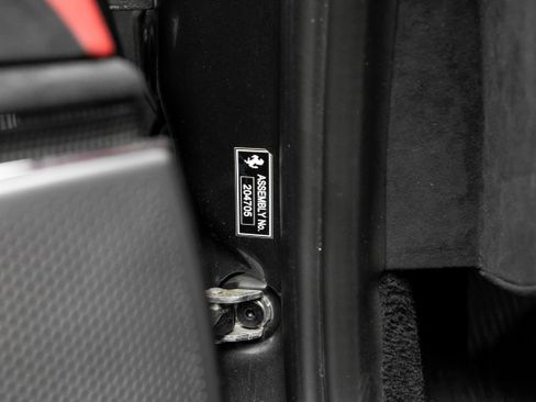 Certified 2022 Ferrari Roma image 17