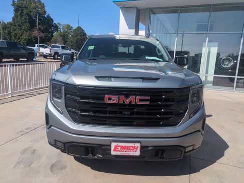 Used 2023 GMC Sierra 1500 Elevation w/ Elevation Premium Package AWD/4WD image 8