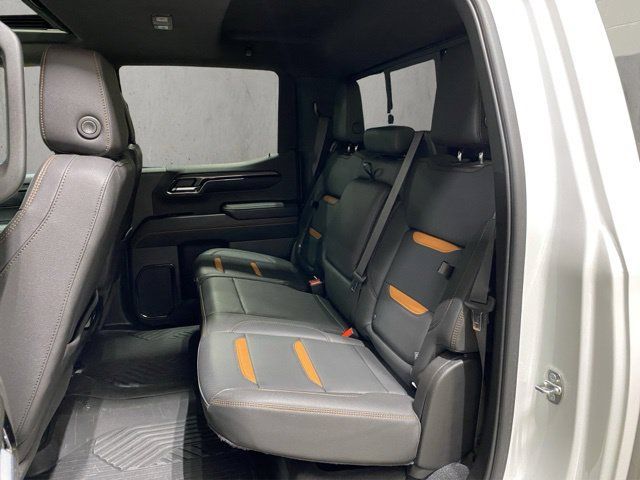 Used 2023 GMC Sierra 1500 AT4 w/ AT4 Premium Package AWD/4WD image 22