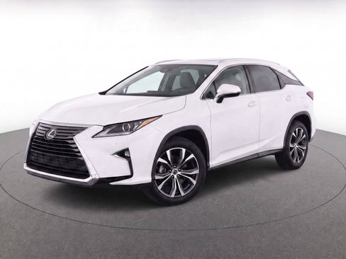Used 2017 Lexus RX 350 FWD w/ Premium Package image 2