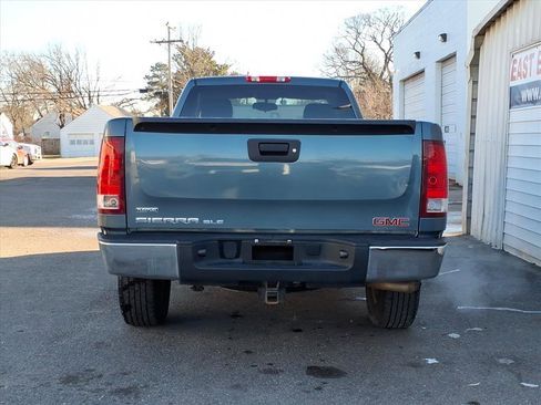 Used 2011 GMC Sierra 1500 SLE w/ SLE Preferred Package image 4