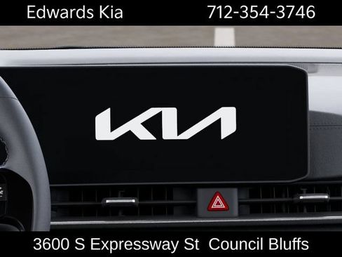 New 2027 Kia Carnival FWD image 22