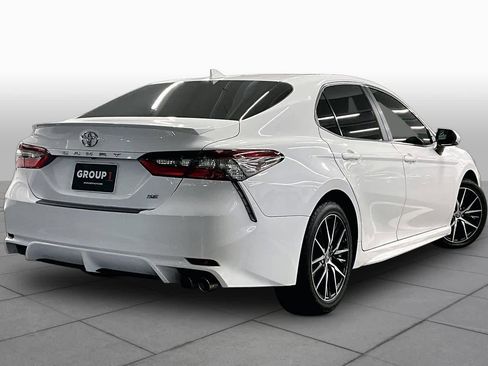 Used 2023 Toyota Camry SE w/ Protection Package (Q2) (TMS) FWD image 12
