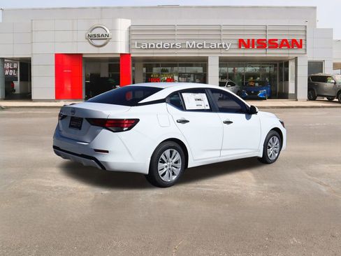New 2025 Nissan Sentra S image 3