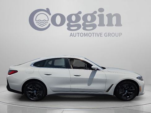 Used 2024 BMW i4 eDrive35 w/ Premium Package RWD image 6