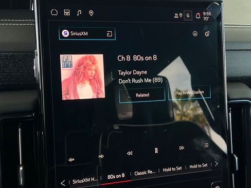 New 2026 GMC Yukon AT4 Ultimate AWD/4WD image 18
