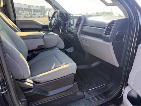 Used 2021 Ford F250 XL w/ STX Appearance Package AWD/4WD image 33