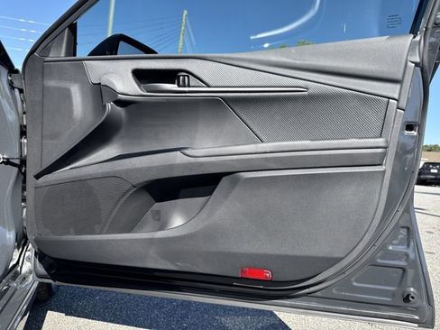 Used 2026 Toyota Camry SE image 14