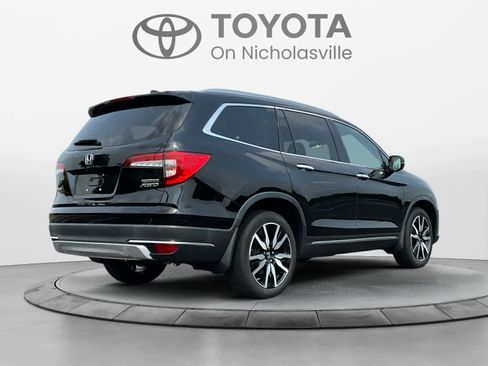 Used 2022 Honda Pilot Touring image 5