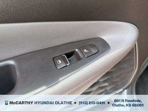 Used 2020 Hyundai Santa Fe Limited FWD image 20