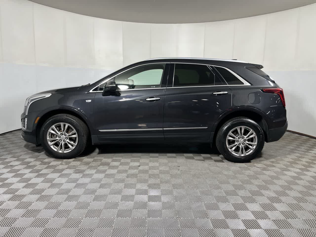 Used 2020 Cadillac XT5 Premium Luxury FWD image 5