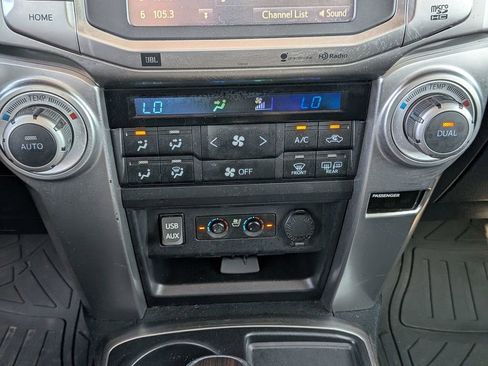 Used 2016 Toyota 4Runner Limited RWD image 19
