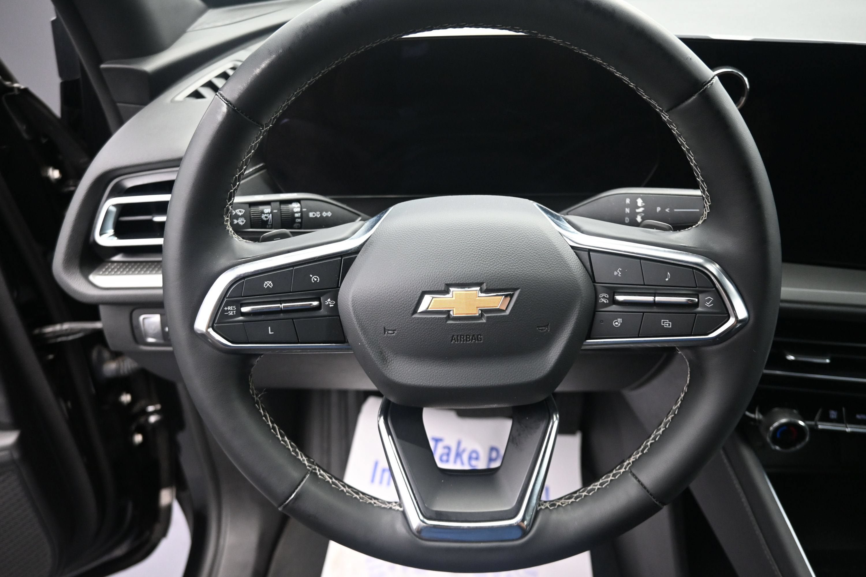 Certified 2024 Chevrolet Traverse LS FWD image 12