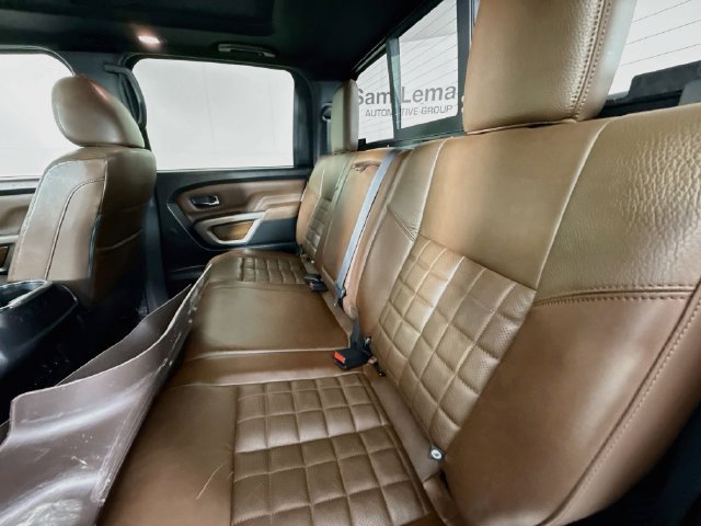 Used 2021 Nissan Titan Platinum Reserve w/ Moonroof Package AWD/4WD image 25