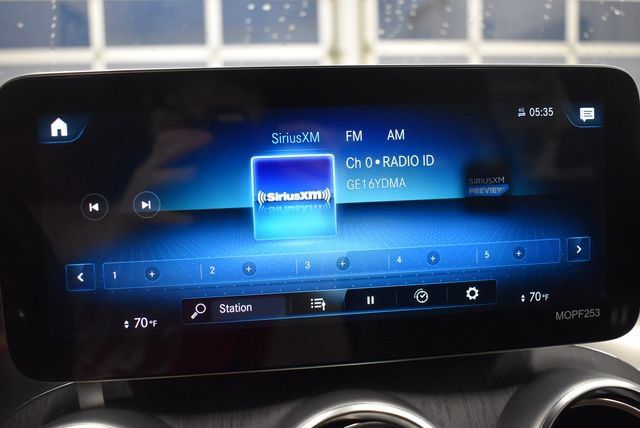 Used 2022 Mercedes-Benz GLC 300 4MATIC image 27