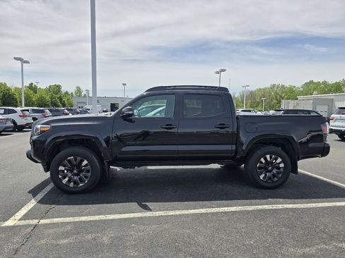 Certified 2023 Toyota Tacoma Limited w/ Nightshade Package AWD/4WD image 4