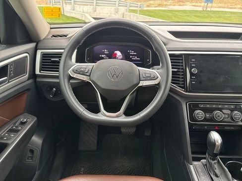 Used 2022 Volkswagen Atlas SE image 13