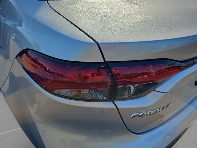 Used 2026 Toyota Corolla XLE FWD image 38