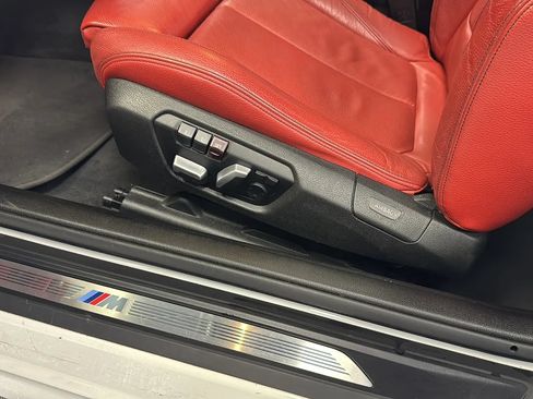 Used 2019 BMW 430i Coupe w/ M Sport Package RWD image 25