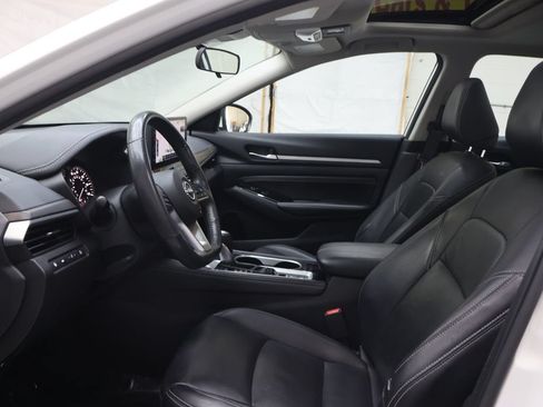 Used 2023 Nissan Altima 2.5 SL AWD/4WD image 16