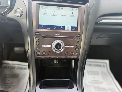 Used 2020 Ford Fusion Titanium FWD image 20