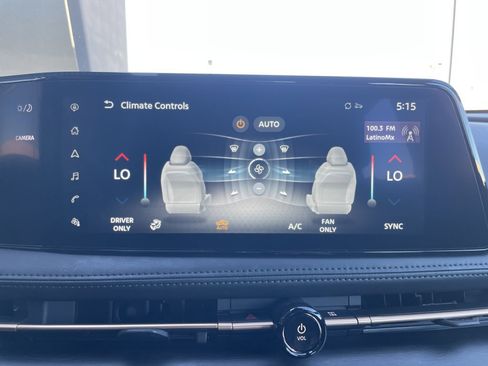 Used 2024 Nissan Ariya FWD image 41